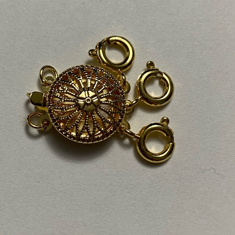Brand new gold plated clasp extension for bracelets and necklaces